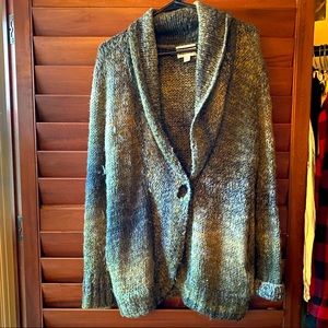 ✨HINGE Green Knit Sweater